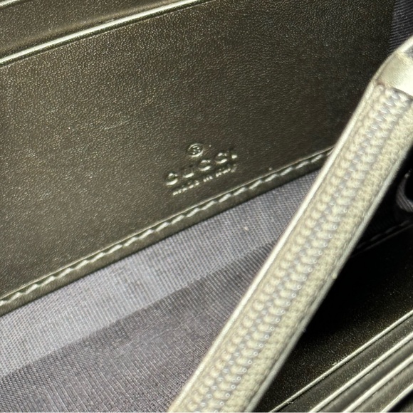 🩶GUCCI Metallic Gray Patent Microguccissima Wallet, Italy🩶 - Picture 11 of 14